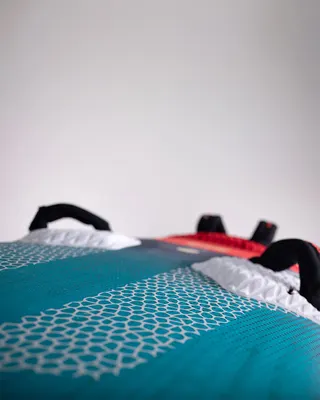Виндсёрф-доска Starboard Carve Windsurf Board — крупный план