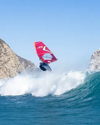 Виндсёрф-доска Starboard 2026 Hyper Windsurf Board — детали конструкции