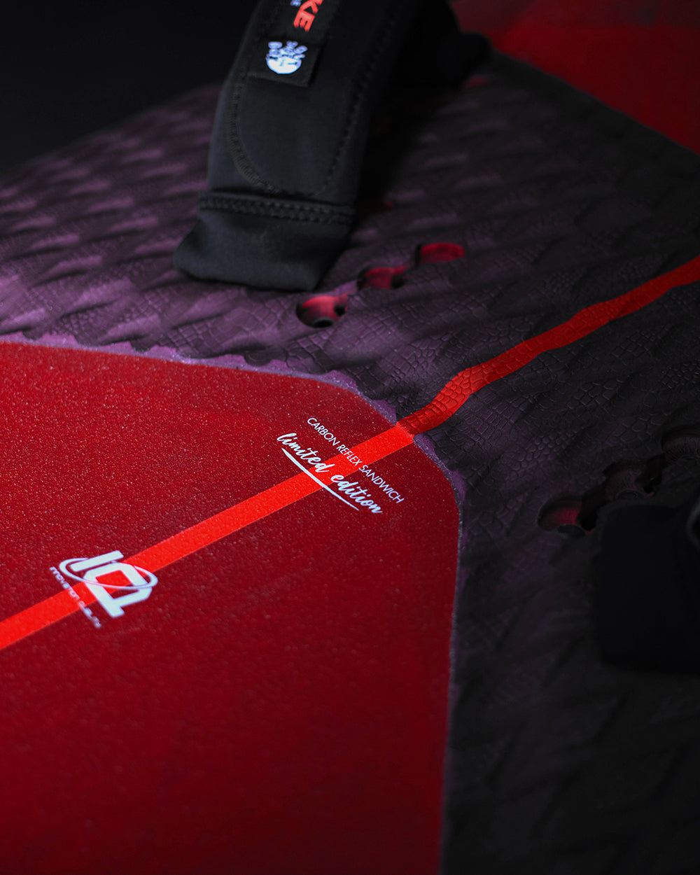 Виндсёрф-доска Starboard iGnite Air Windfoil Board — вид сверху