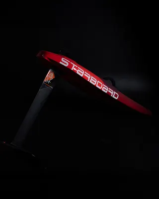 Виндсёрф-доска Starboard iGnite Air Windfoil Board — крупный план