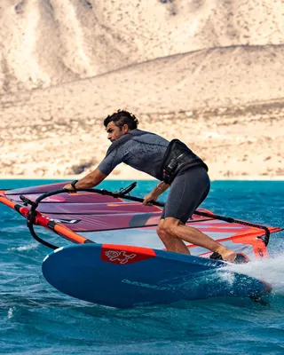 Виндсёрф-доска Starboard iSonic Windsurf Board — вид сбоку