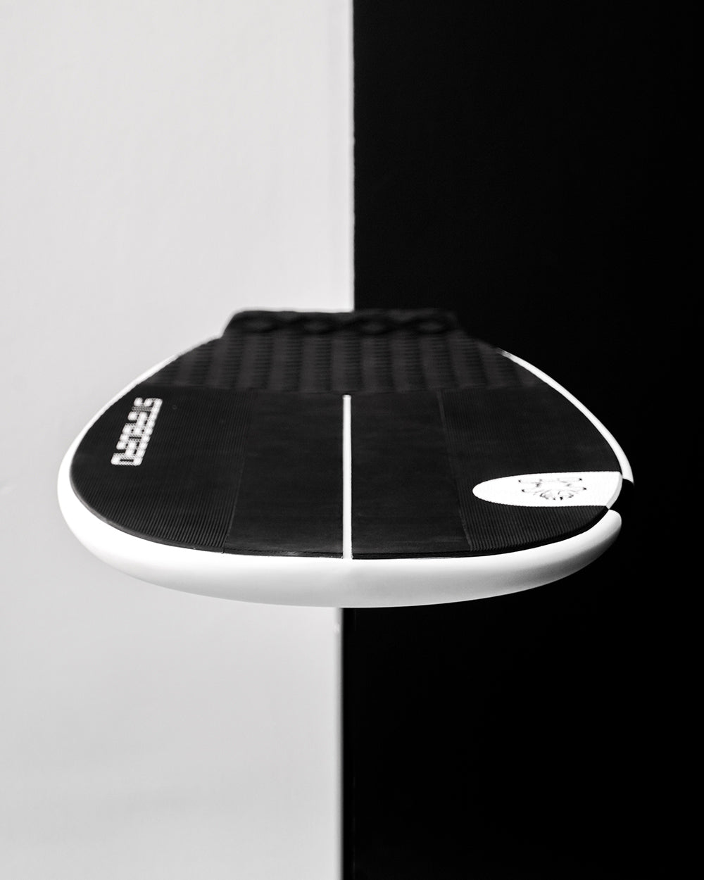 Доска для фойла Starboard Pump Foilboard — top view