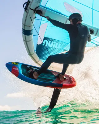 Доска для фойла Starboard Take Off Foilboard — вид сбоку