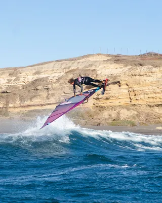 Виндсёрф-доска Starboard 2026 Ultra Windsurf Board — вид сбоку