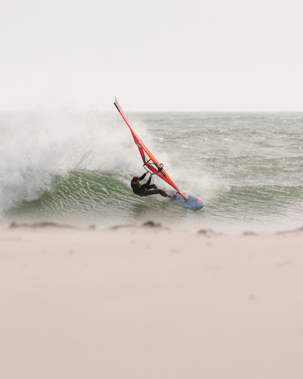Виндсёрф-доска Starboard Ultra Windsurf Board — вид сбоку