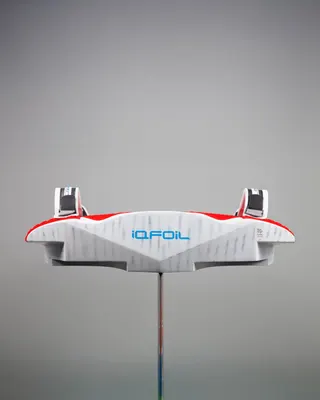 Виндсёрф-доска Starboard iQFoil 85 Windfoil Board — в работе на воде