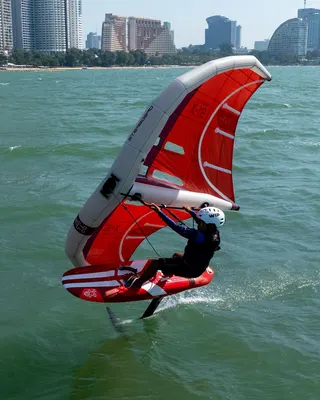 Доска для фойла Starboard X-15 Class Foilboard — в работе на воде