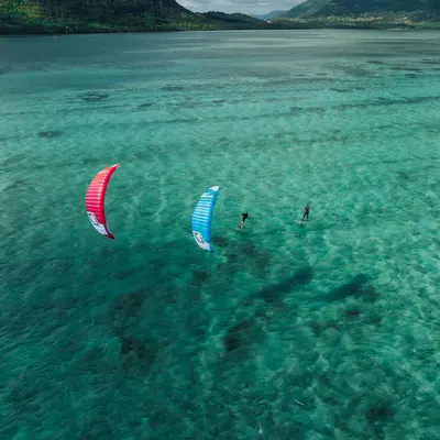 Ozone Hyperlink V4 Kite — top view