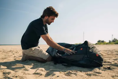 Ozone Travel Board Bag — construction detail
