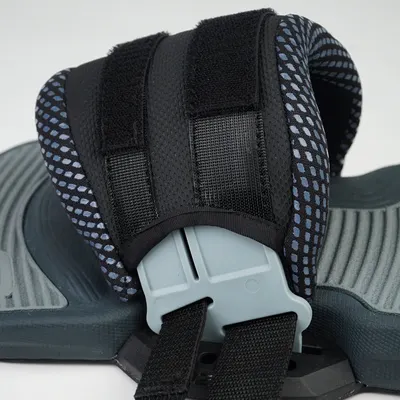 Ozone Twin-tip hardware: footstraps/pads/fins/handle — вид сверху
