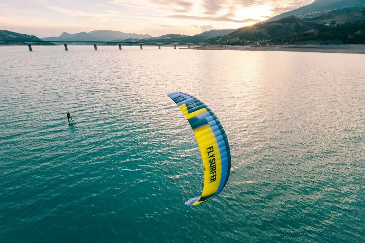 FLYSUFER SOUL 3 Kite — close-up