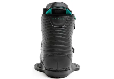 Ботинки для кайтборда NORTH FIX WAKE BOOTS 2020 — в работе на воде